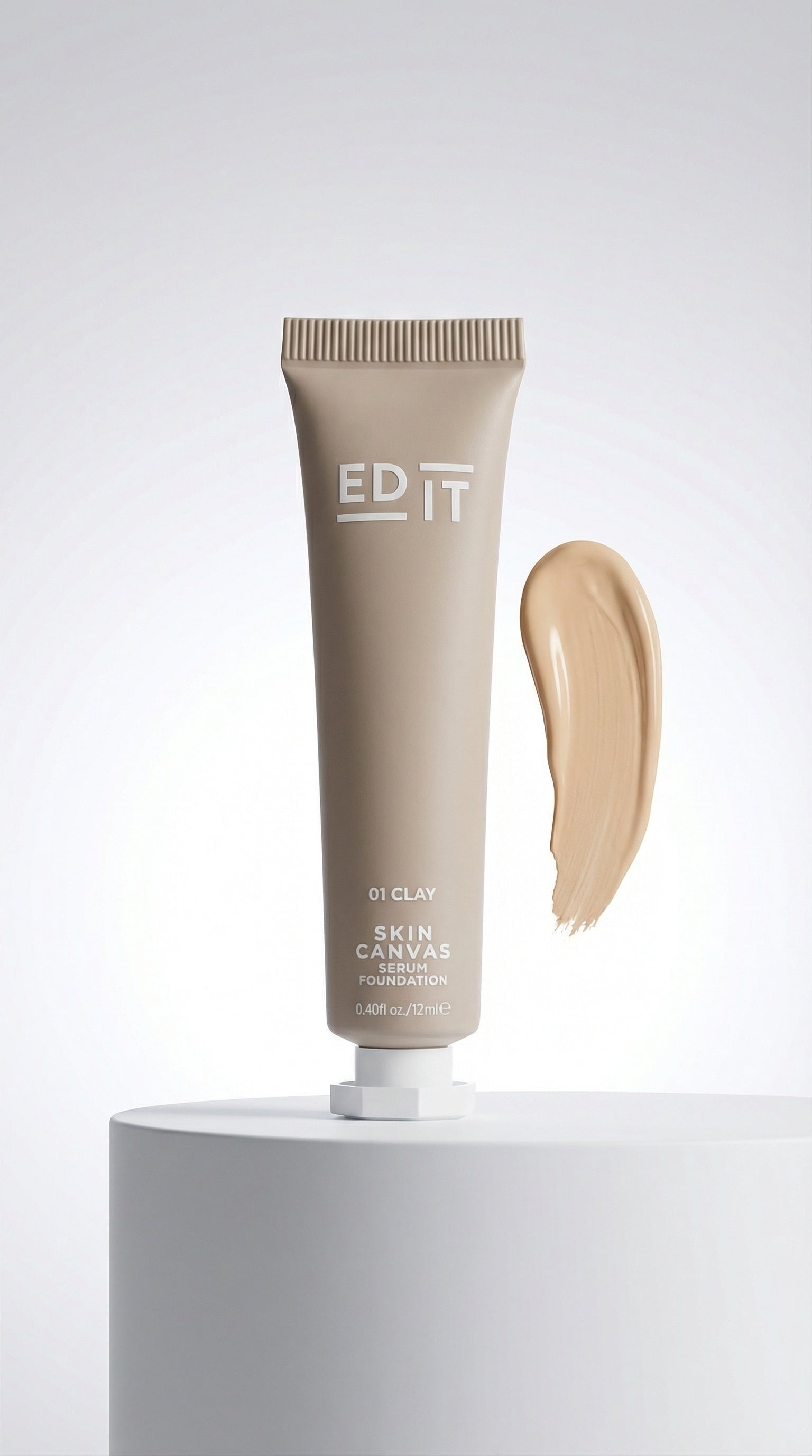 01 Clay (Fair skin with neutral undertones )